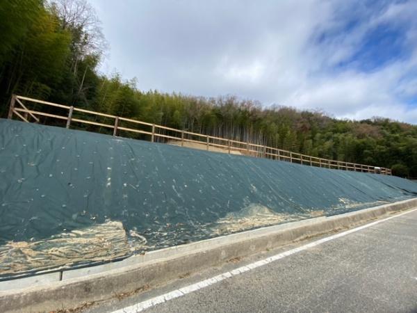 山城町平尾峰山資材置場　西側　(貸地)