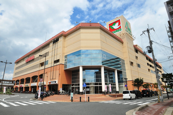 ヤングプラザ1階店舗(アル・プラザ京田辺)