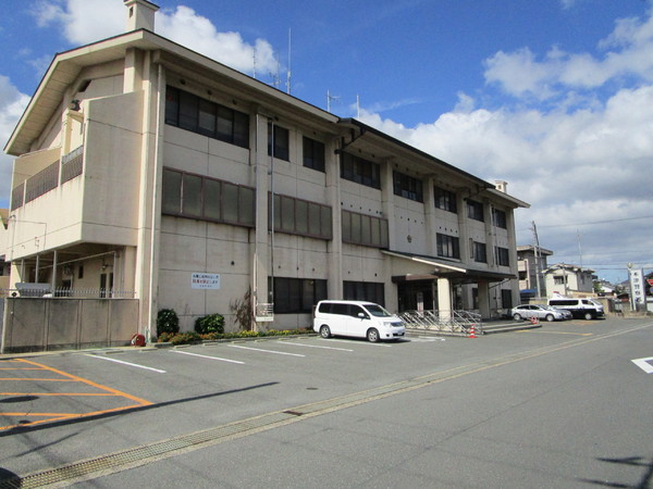 木津川市役所前貸事務所(京都府木津警察署)