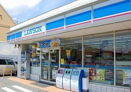山城クリーンハイツ　202号(ローソン山城椿井店)