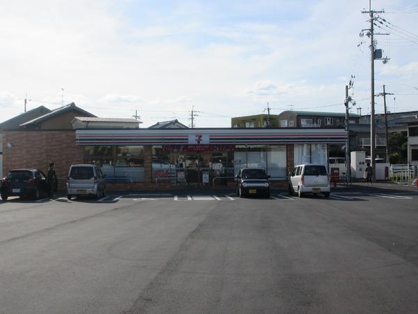 クリーンハイツオンリーワン(セブンイレブン木津川原田店)