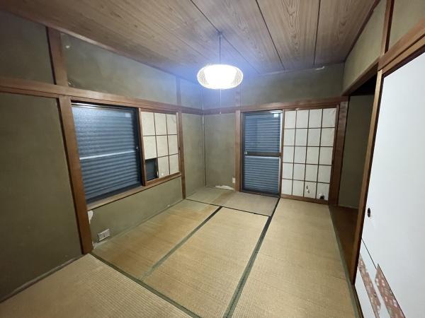 瀬戸市山手町の貸家
