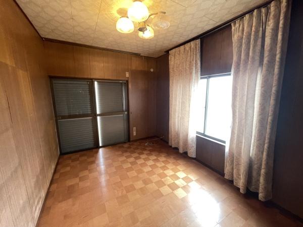 瀬戸市山手町の貸家