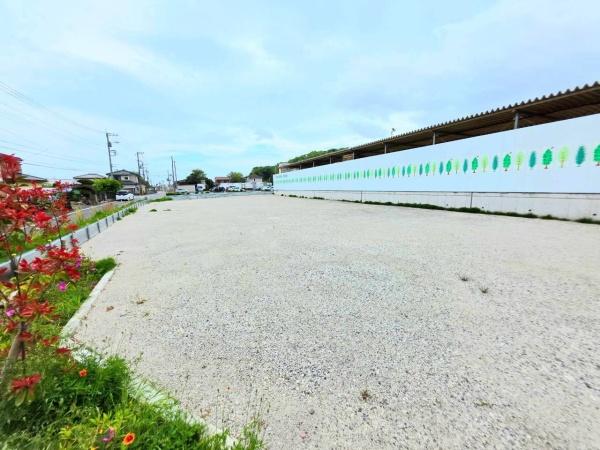 厚木市棚沢貸地　325坪