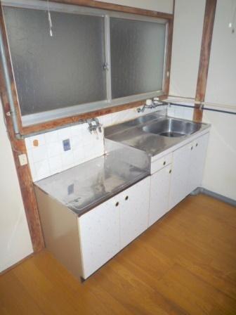 金城マンション