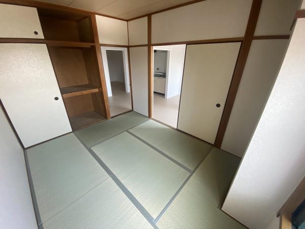 山川マンション