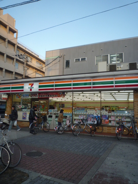 アドバンス大阪フラット(セブンイレブン大阪三軒家東5丁目店)