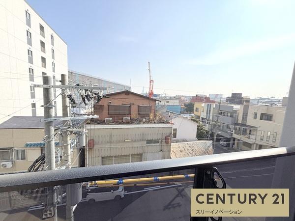 アドバンス大阪フラット