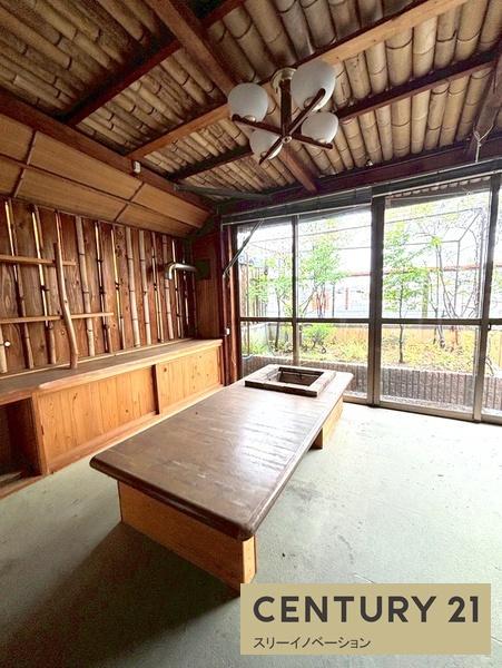 コスモビル4階店舗事務所