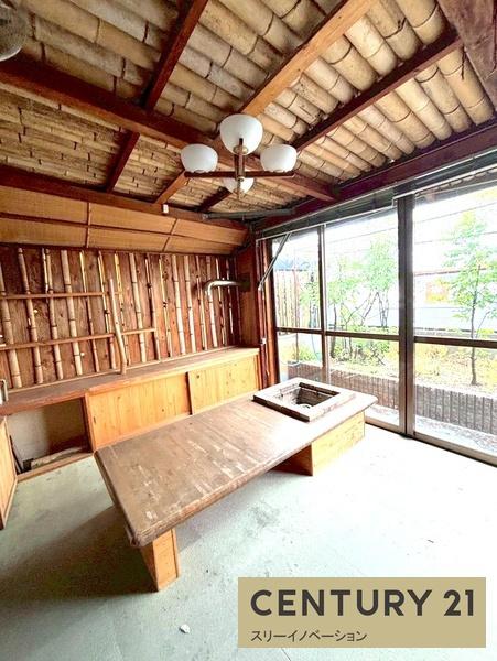 コスモビル4階店舗事務所