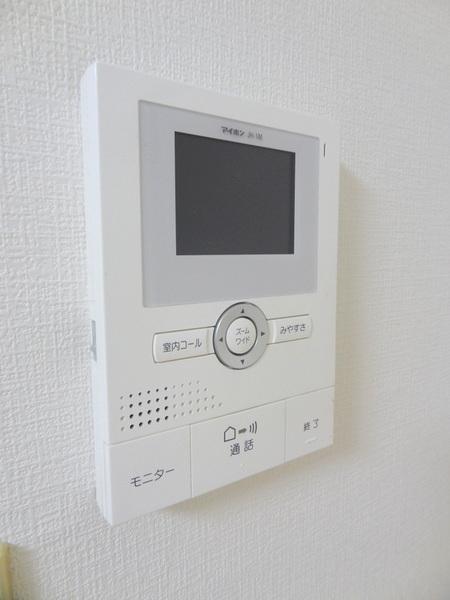 スリースター鶴町