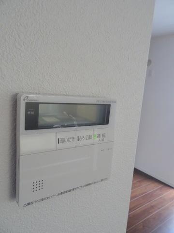ブルーメ三軒家