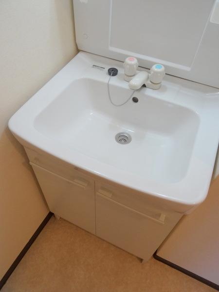 平和マンション