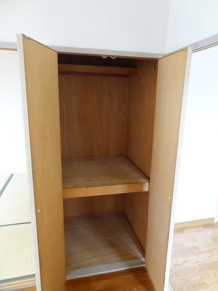 タック泉尾