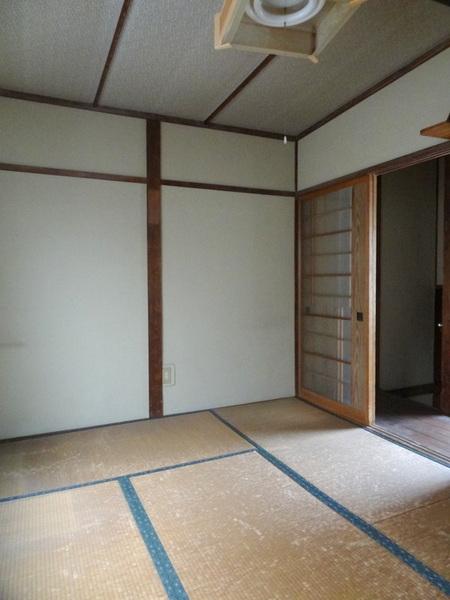 千島1丁目テラスハウス
