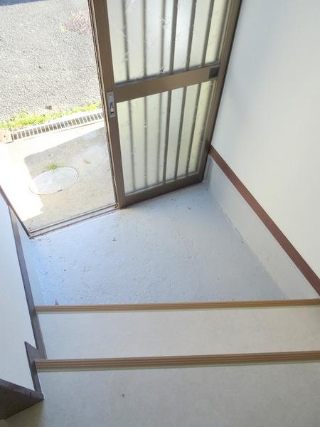 矢田３丁目貸家