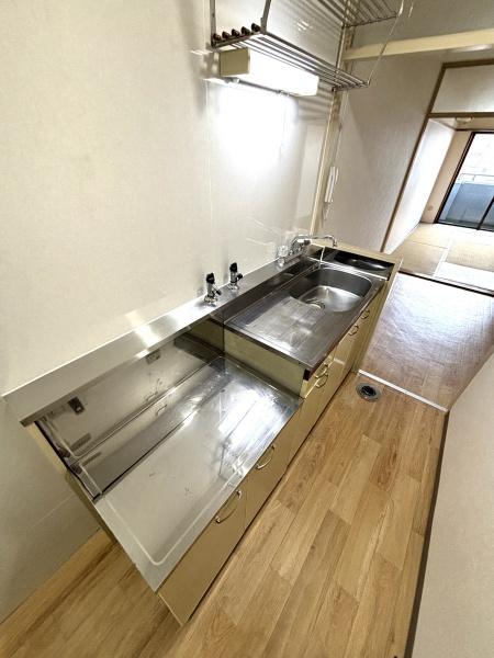カワオトビル