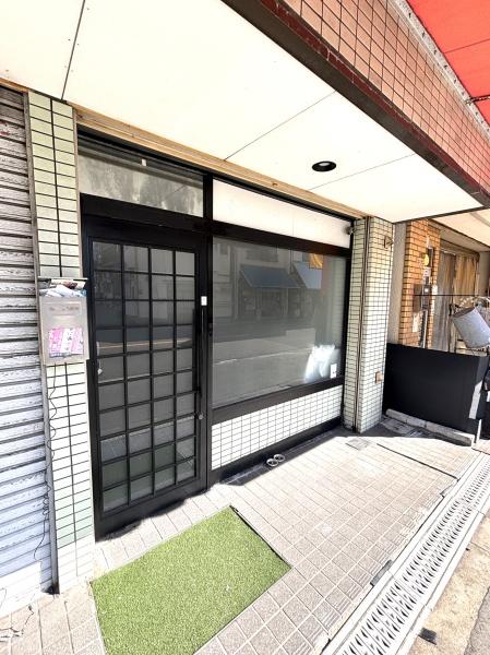 ファミリーハイツ１階店舗