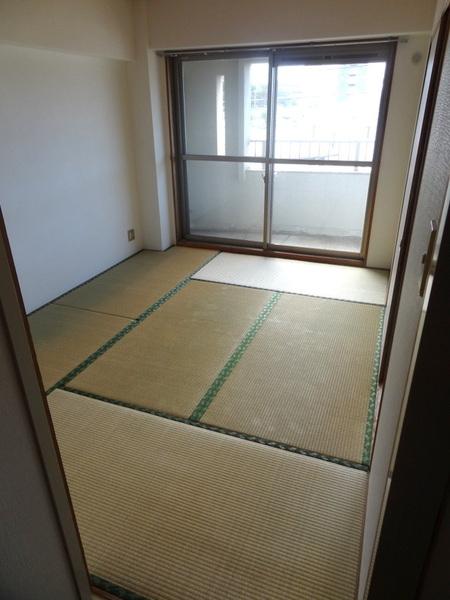 エスワイビル