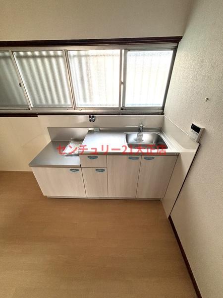 三軒家東4丁目貸家