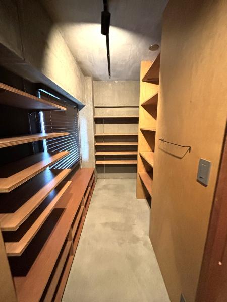 日商岩井泉尾マンション