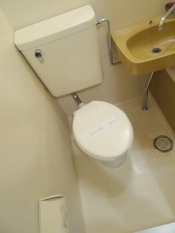 ビバリーヒルズ泉尾
