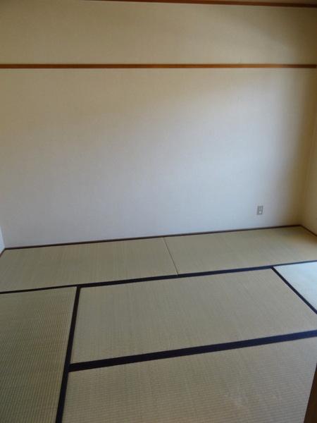 スリースター泉尾