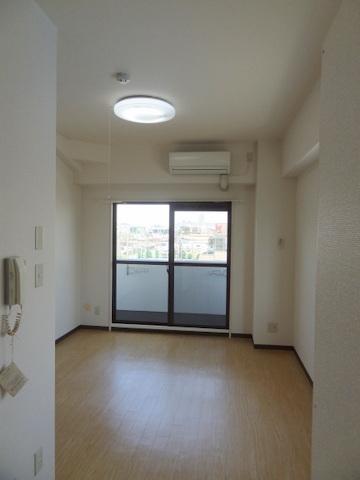 大阪市大正区南恩加島６丁目のマンション