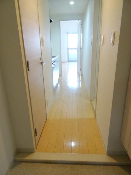 フォレスター一樹(玄関)