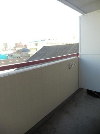 メゾンルリエル