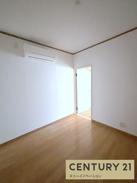 南恩加島2丁目貸家(洋室)