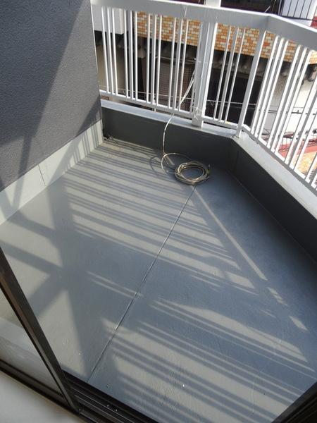 南恩加島6丁目貸家