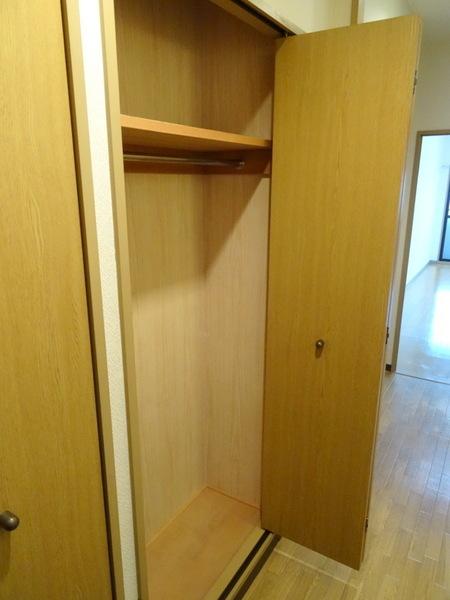 メゾネット・ドゥ・EMI