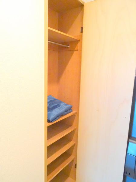 メゾネット・ドゥ・EMI