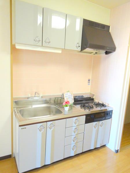 メゾネット・ドゥ・EMI