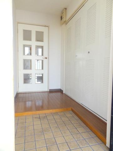 平和マンション