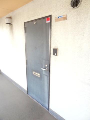 平和マンション