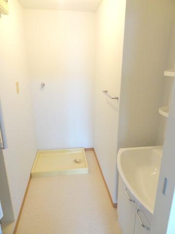 平和マンション