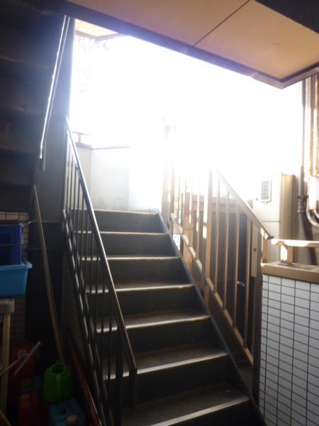 平和マンション