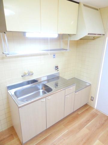 平和マンション