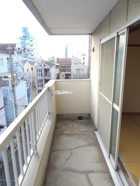 マンション西平