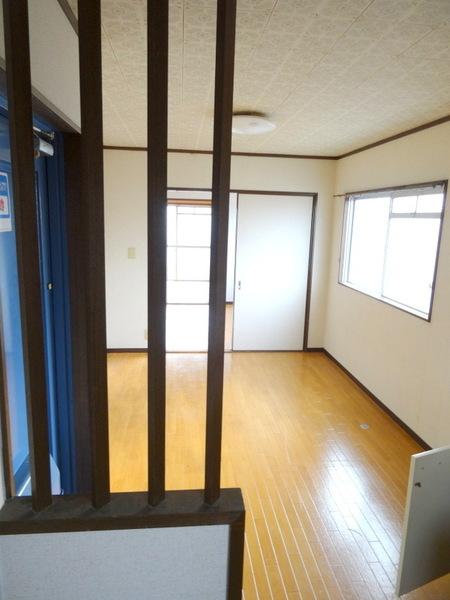 マンション西平