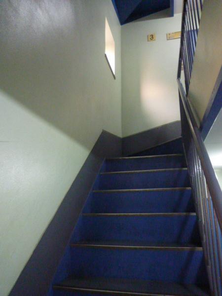 マンション西平