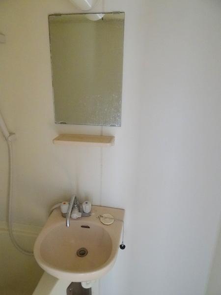 マンション西平