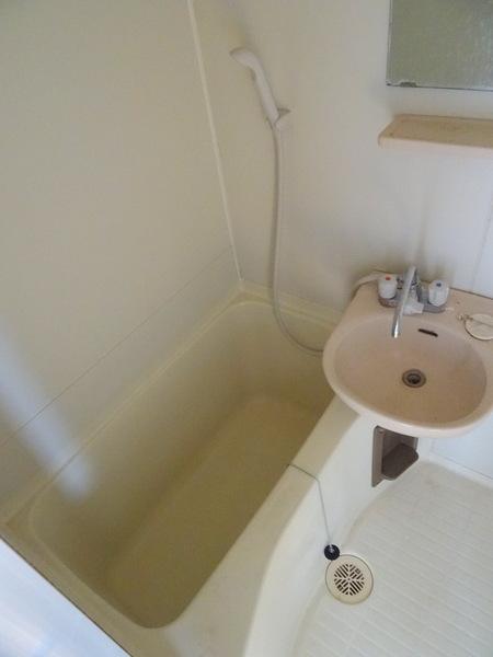 マンション西平