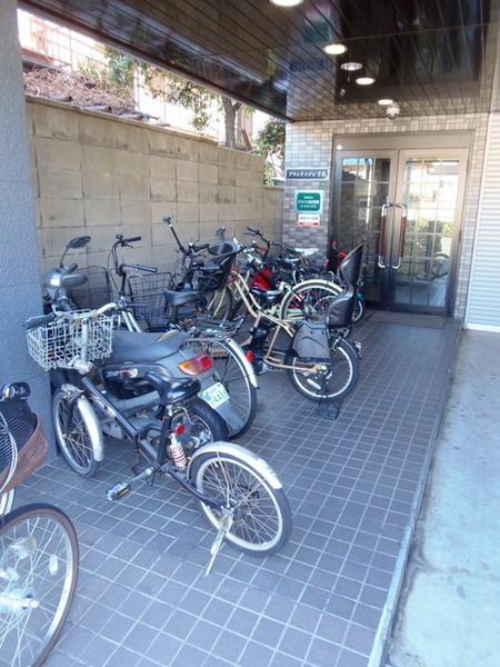 グランドメゾン千島