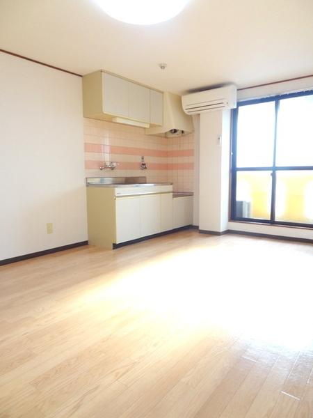 ボンジュール南恩加島