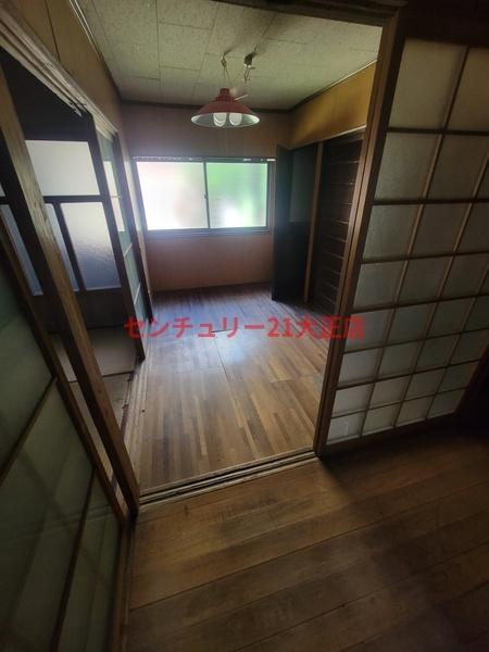 三軒家東6丁目倉庫