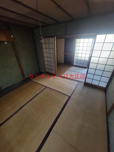 三軒家東6丁目倉庫