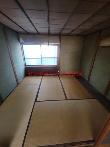 三軒家東6丁目倉庫